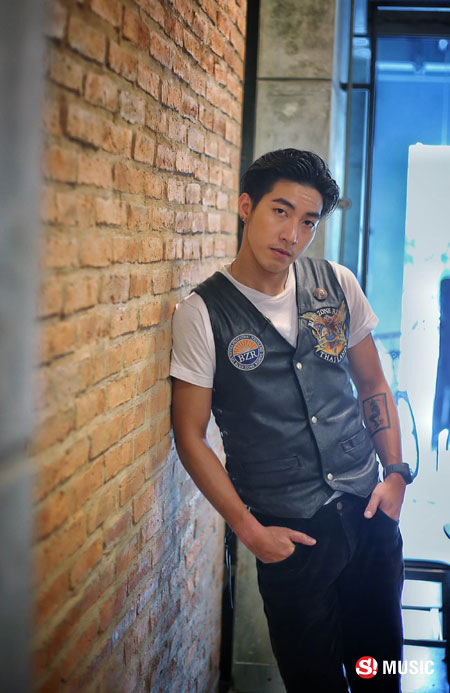 โตโน่ ภาคิน