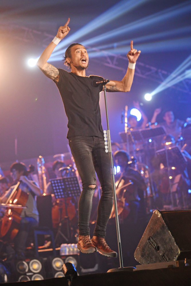 THE GRANDSLAM LIVE 