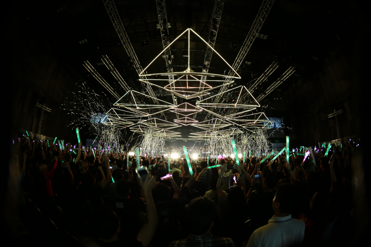 THE GRANDSLAM LIVE 