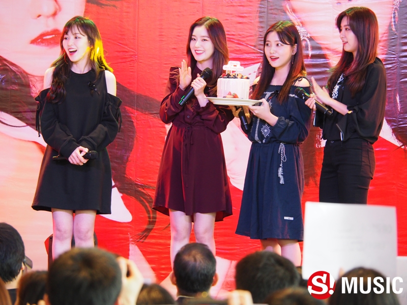 Red Velvet Special Fan Signing Event in Bangkok 2017