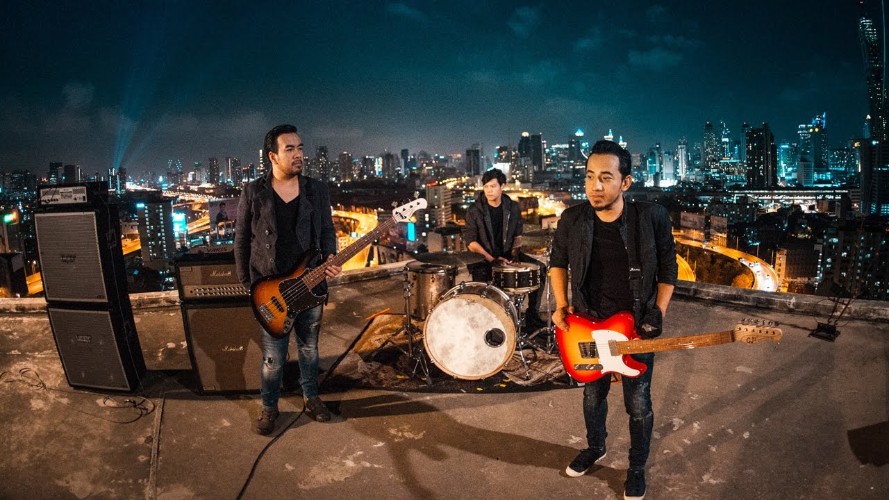 MV ใจกลางเมือง - ลาบานูน