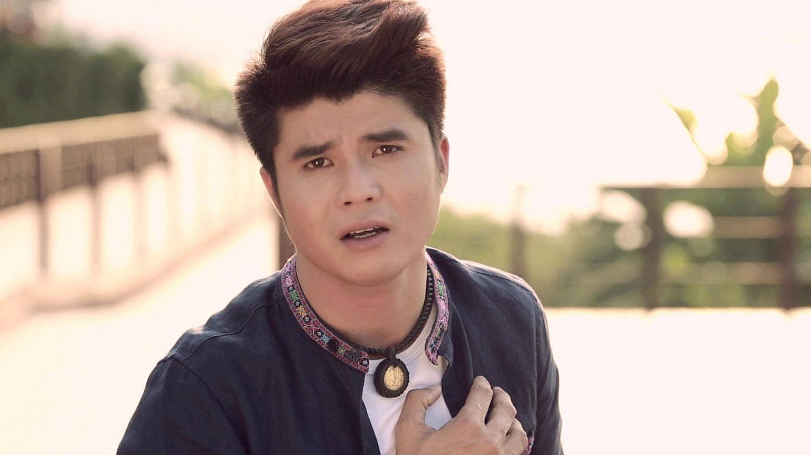 นนท์ พลเยี่ยม อาร์สยาม