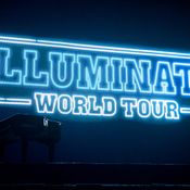 Shawn Mendes Illuminate World Tour 2017 Bangkok