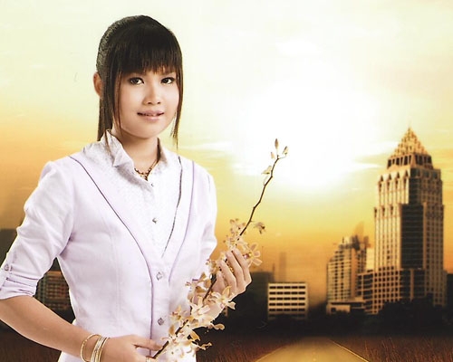 ตั๊กแตน ชลดา 