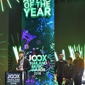 เหตุใด The TOYS จึงพูดอะไรไม่ออกตอนรับรางวัลศิลปินยอดนิยมแห่งปี JOOX Awards 2018