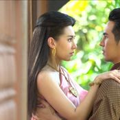 บุพเพสันนิวาส นุ่น - หลุยส์ 