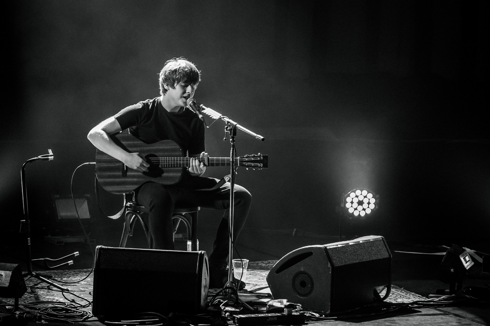 Jake Bugg Solo Acoustic Tour Live in Bangkok 2018