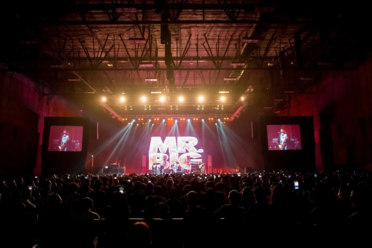 บทบันทึกสู่เพื่อนเก่า "Mr. Big Live in Bangkok" โดย พรรษิษฐ์ วิชญคุปต์ 