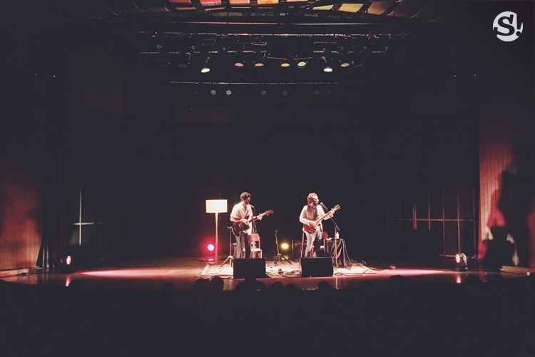 ความนุ่มละไมในห้องนั่งเล่นแห่งเสียงเพลงของ “HYHBKK Live! with Devendra Banhart Solo”
