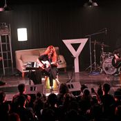 “The Yers” กับบทเพลงร้าวราน ท่ามกลางเม็ดฝนโปรยปรายใน “Cry Secret Session”