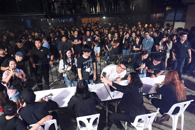 “The Yers” กับบทเพลงร้าวราน ท่ามกลางเม็ดฝนโปรยปรายใน “Cry Secret Session”