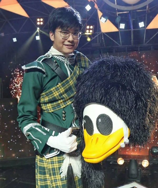 นนท์ ธนนท์