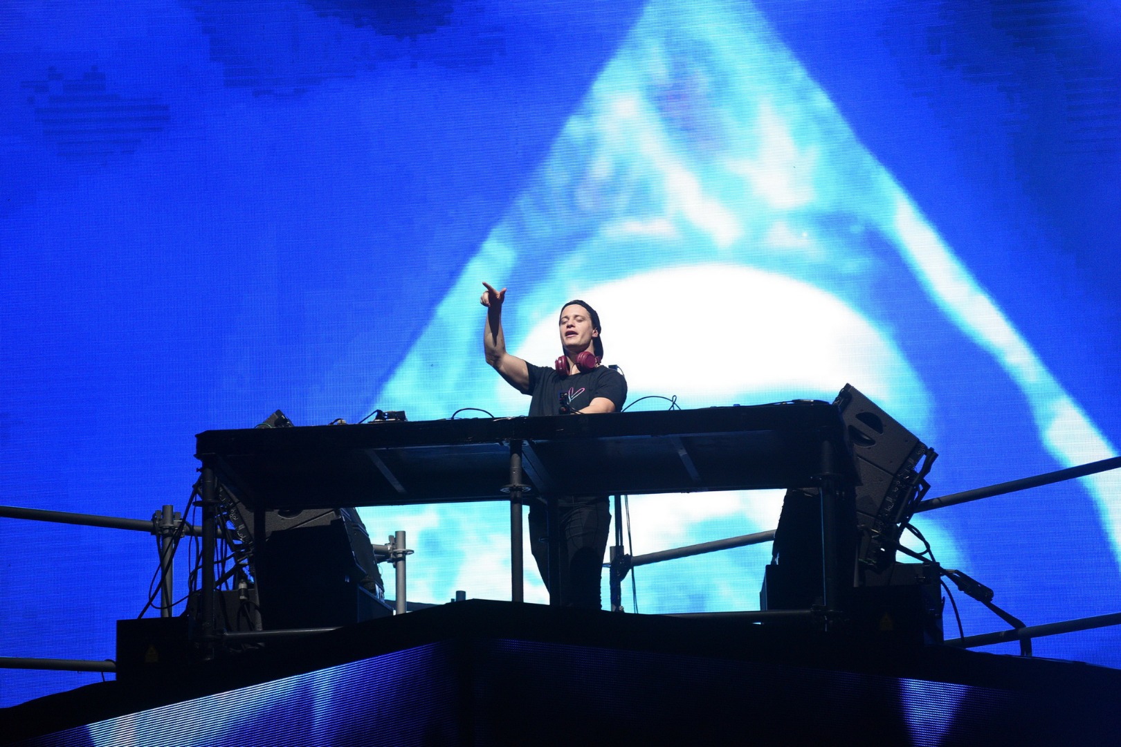 One Systems Production Presents Kygo Kids In Love Tour