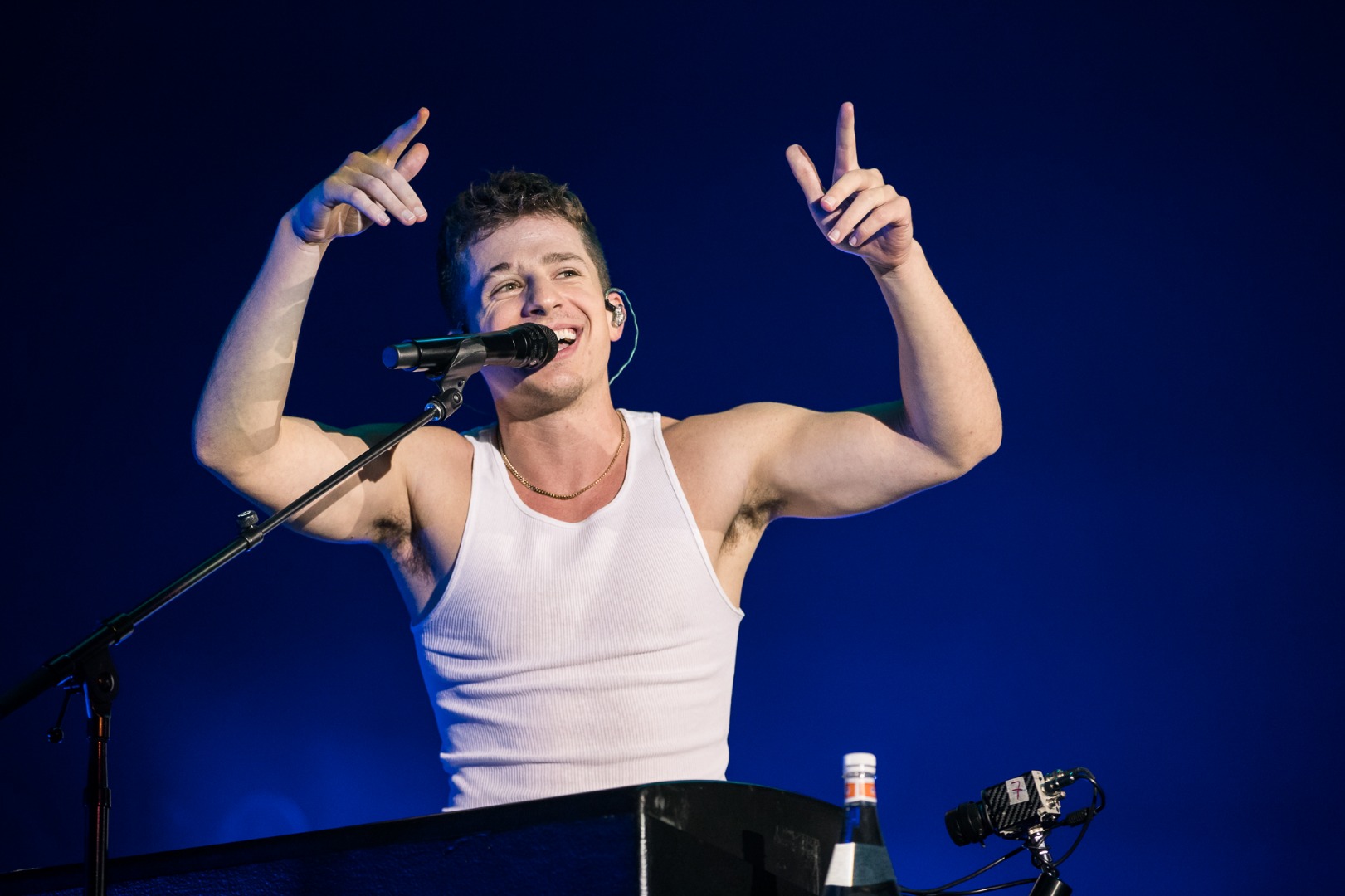 Charlie puth armpits