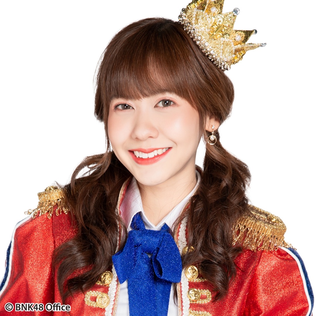 เนย BNK48 