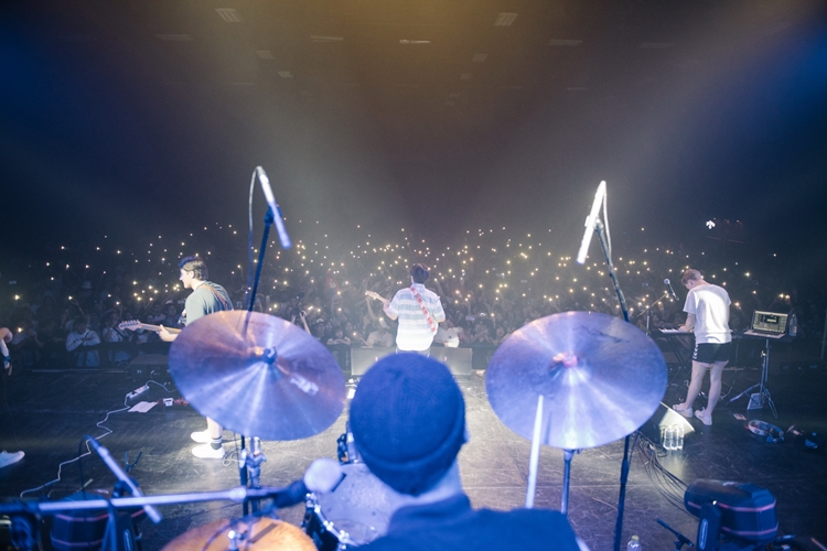 “VERY Live : Boy Pablo & Phum Viphurit” เมื่อ 2 คลื่นลูกใหม่แห่งวงการดนตรีมาพบกัน