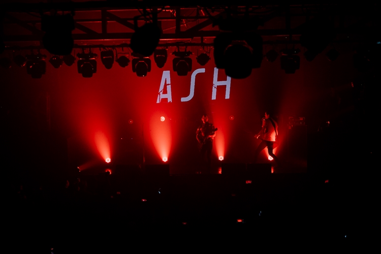 ปลุกความอัลเตอร์ในตัวคุณไปกับ “JAMnight Live! with Ash”