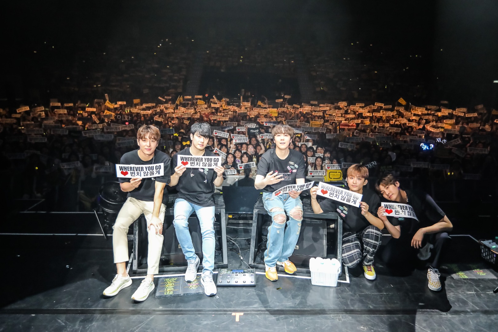 2018 FTISLAND LIVE [+] IN BANGKOK