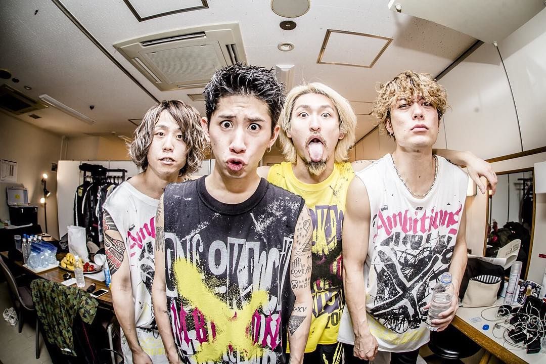 ONE OK ROCK