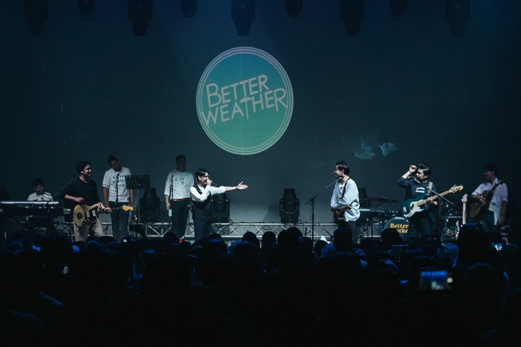 นี่คือรักใช่ไหม? คอนเสิร์ตใหญ่ครบ 12 ปี “Better Weather” กับคำตอบที่ชัดเจนในใจ