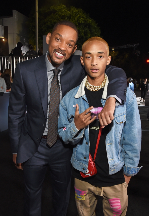 Will Smith ขึ้นเวทีแร็ปแจมลูกชาย Jaden เป็นครั้งแรกบนเวที Coachella 2019