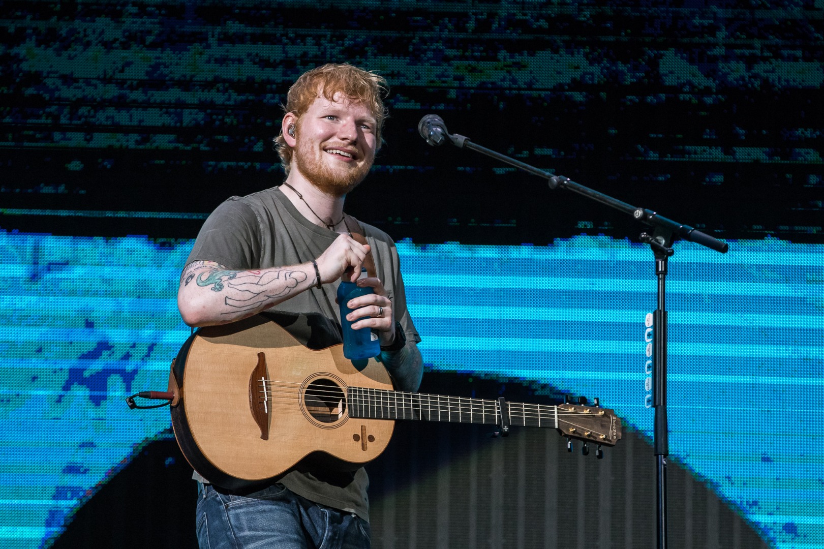 Ed Sheeran Divide World Tour 2019 with special guest ONE OK ROCK