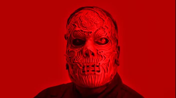 “Slipknot” เผยโฉมหน้ากากล่าสุดในเพลงใหม่ “Unsainted” แถมเผารูปปั้นหนึ่งในสมาชิก!