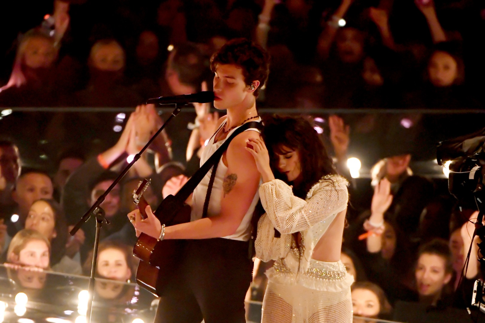 Shawn Mendes และ Camila Cabello