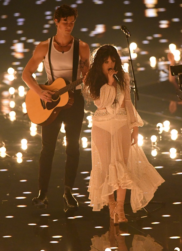 Shawn Mendes และ Camila Cabello