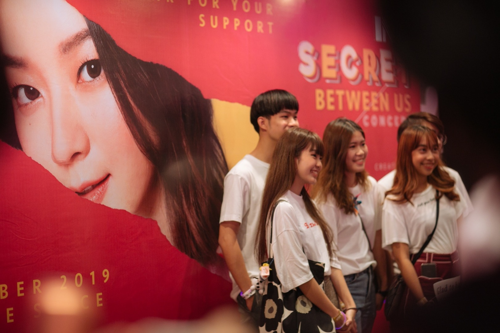 “Secret Between Us” ความลับผ่านท่วงทำนองซินธ์ป็อปของหญิงสาวที่ชื่อ “วรันธร”