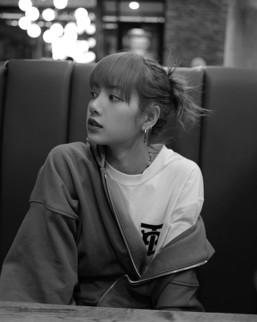 Lisa BLACKPINK