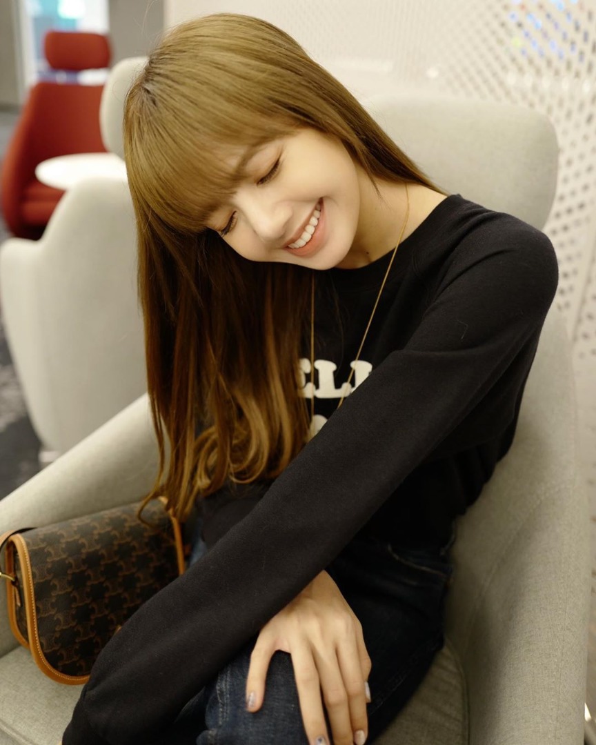 Lisa BLACKPINK