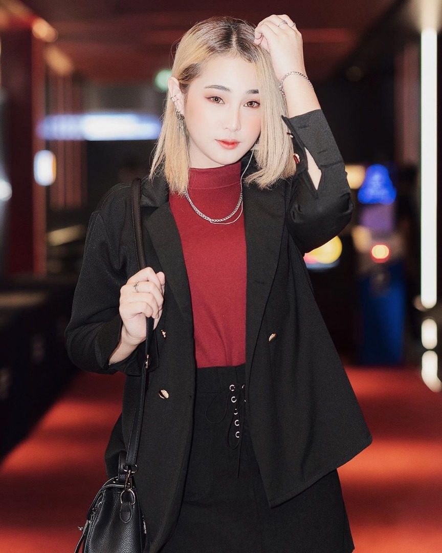 อุ๋ม CM Cafe' 