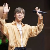 คังแดเนียล (Kang Daniel)