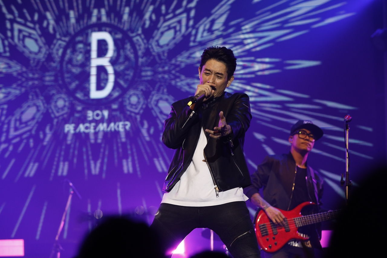 GSB DUO CONCERT บอย อนุวัฒน์ และ เอ๊ะ จิรากร 