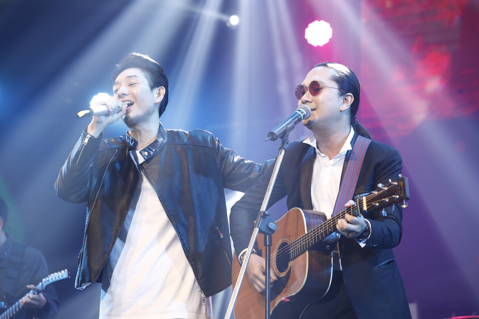 GSB DUO CONCERT บอย อนุวัฒน์ และ เอ๊ะ จิรากร 