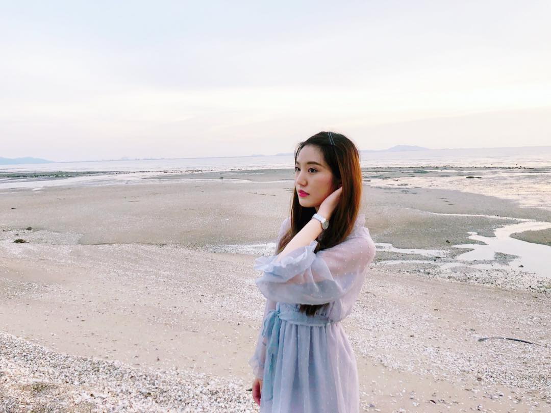 แนทเธอรีน BNK48 