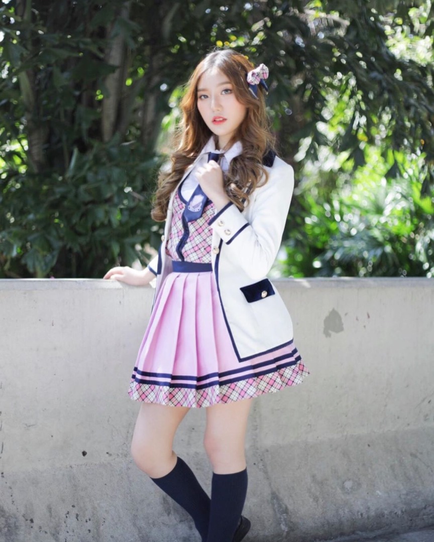 แนทเธอรีน BNK48 