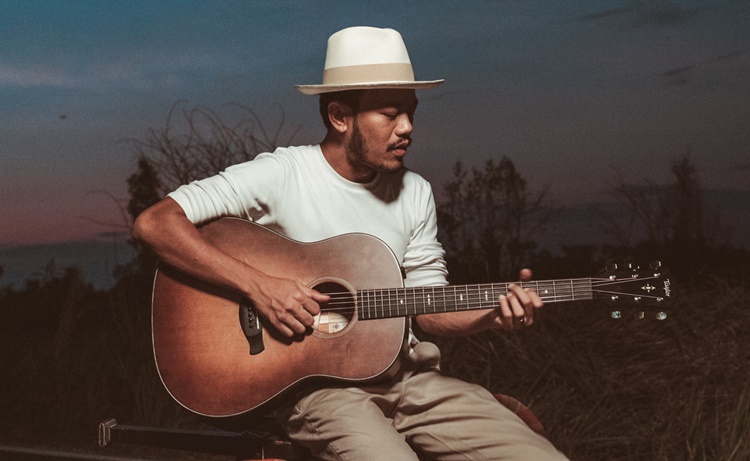 สิงโต นำโชค