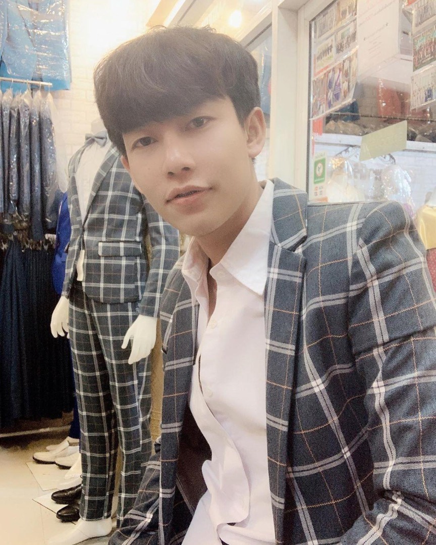 ครูเต้ย อภิวัฒน์