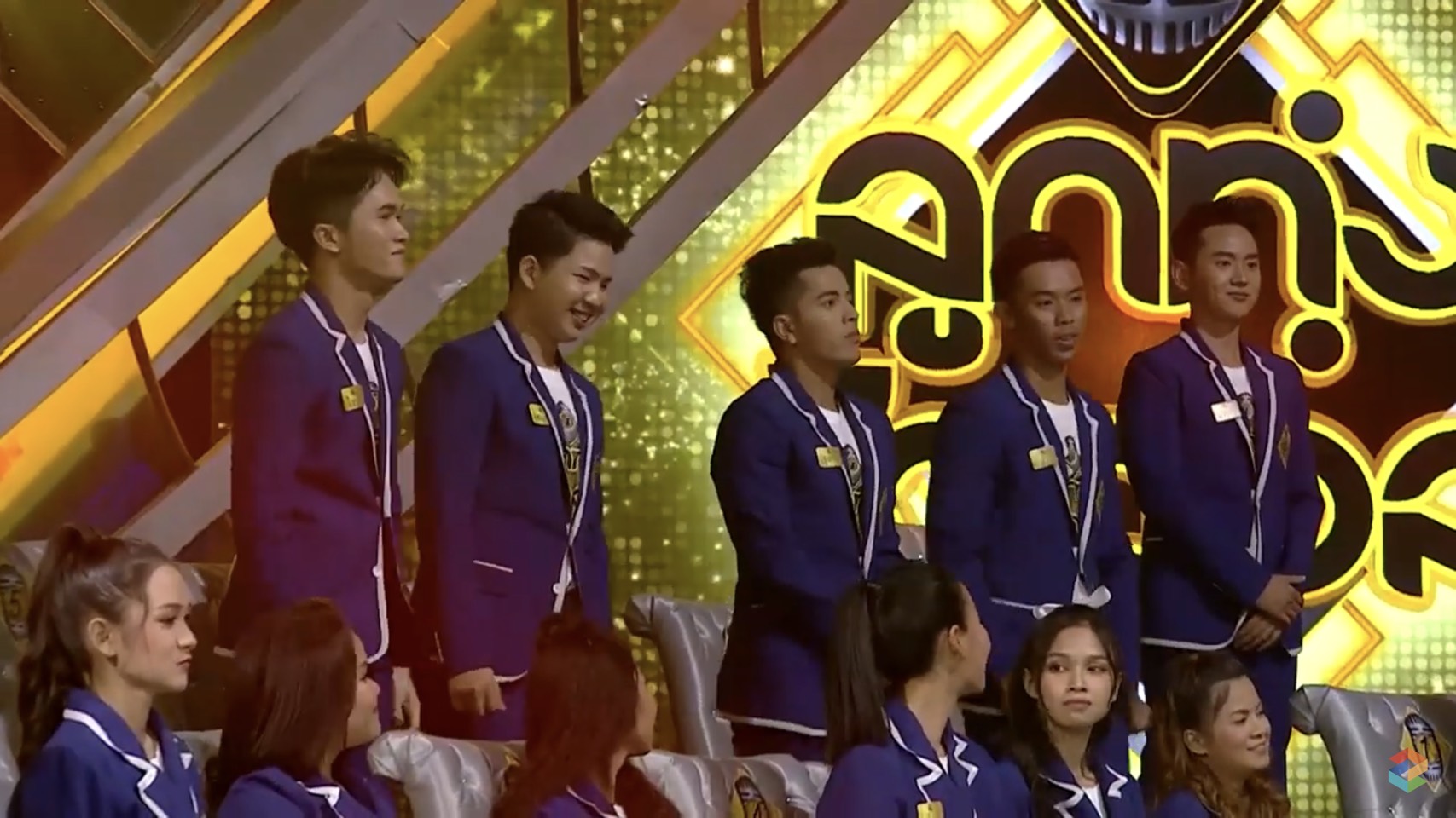 ผู้เข้าแข่งลูกทุ่งไอดอล ซีซั่น 3