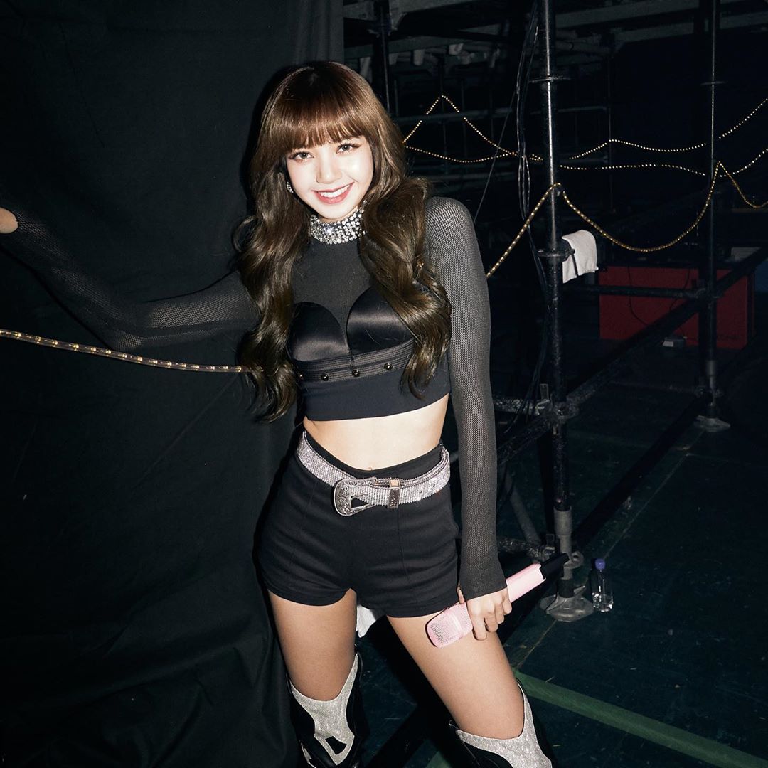 ลิซ่า (LISA) BLACKPINK