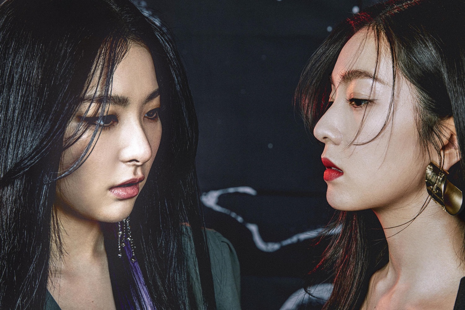 Red Velvet - IRENE & SEULGI The 1st Mini Album 'Monster'