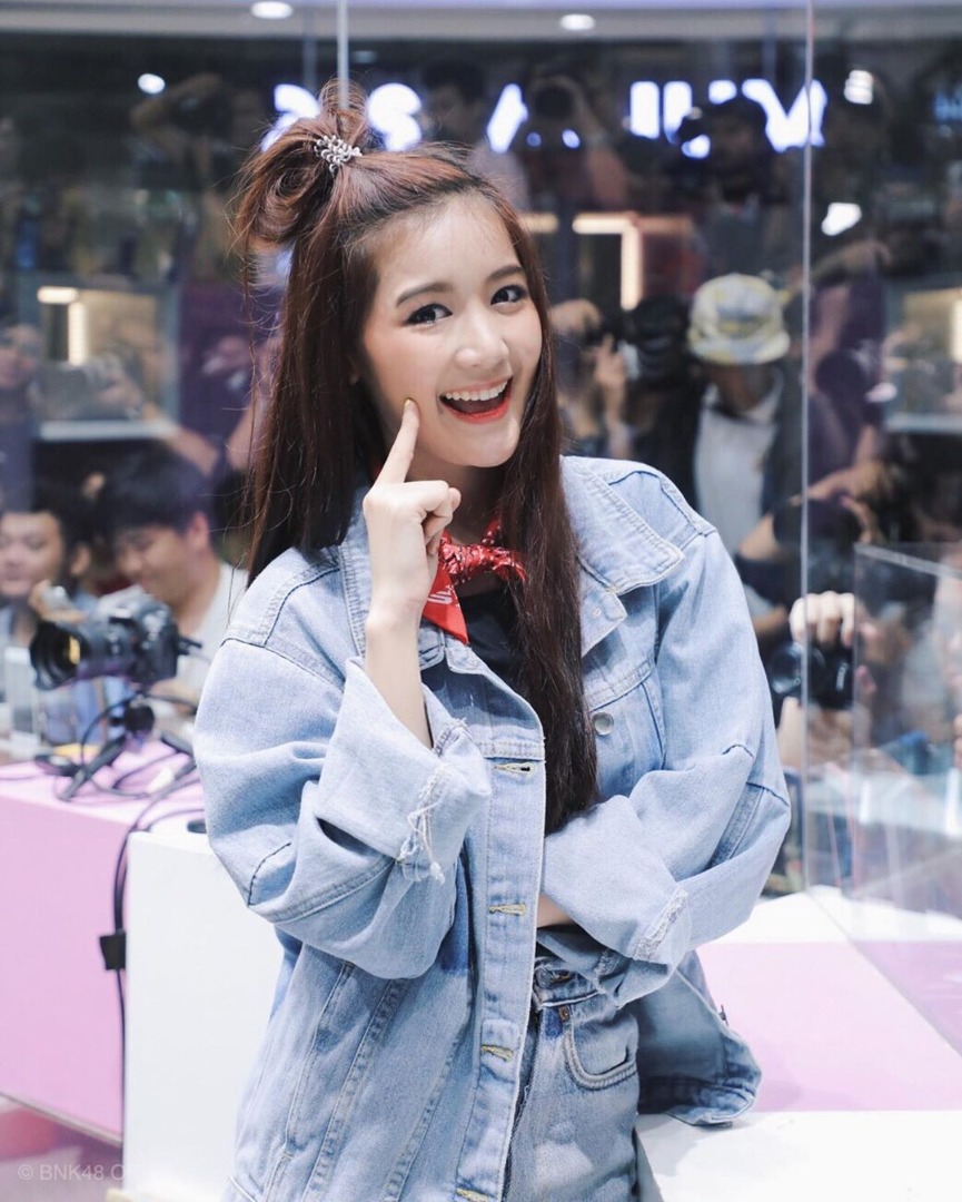 พาขวัญ BNK48 