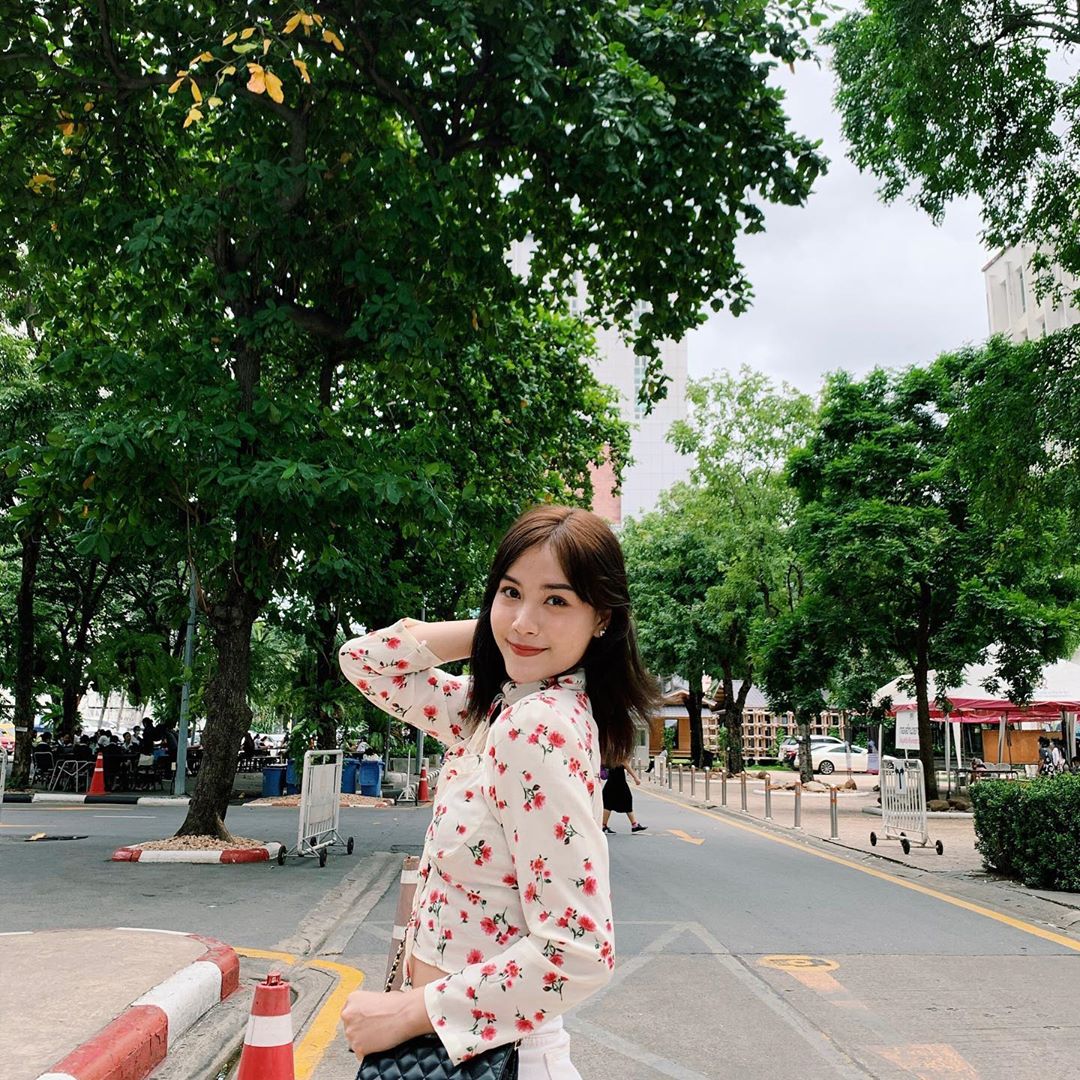 ฟีฟ่า BNK48 