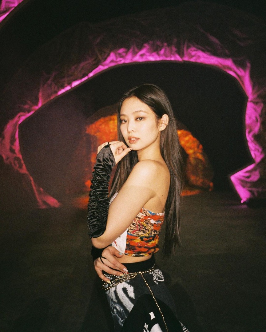 JENNIE BLACKPINK