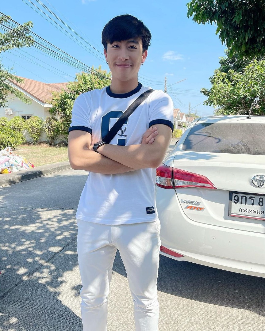 นุ๊ก ธนดล 