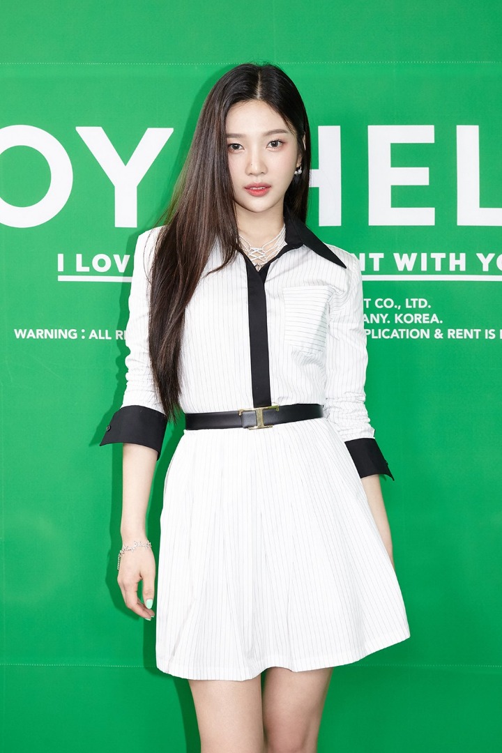 Joy Red Velvet