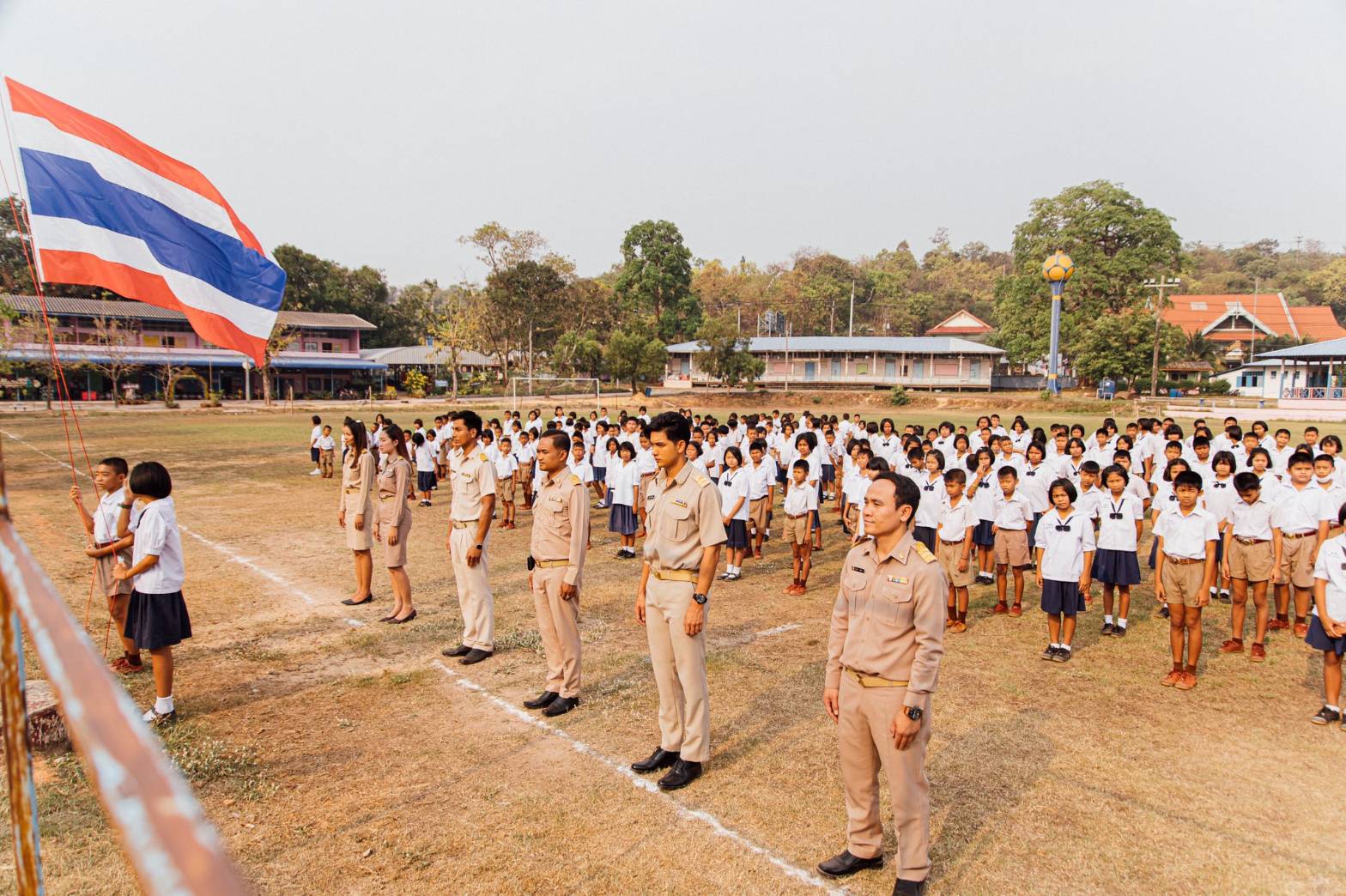 เข้ม หัสวีร์