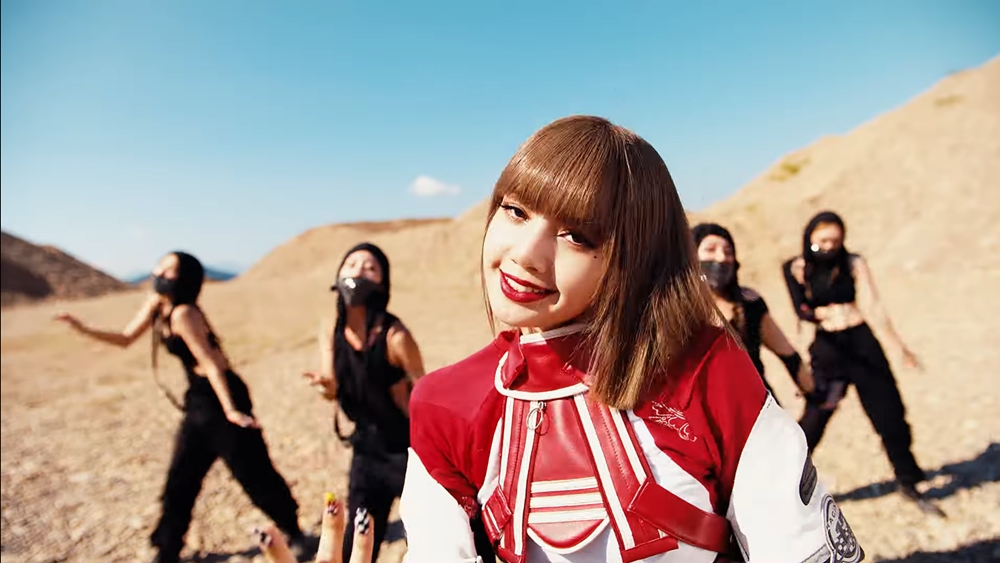 ลิซ่า LISA BLACKPINK LALISA